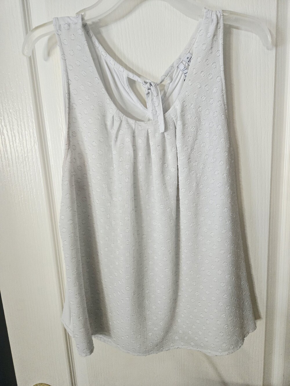 Elle White Textured Sleeveless Keyhole Tie Back Blouse XL